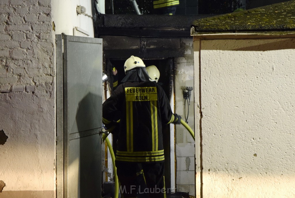 Feuer 2 Koeln Porz Langel Hinter der Kirche P063.JPG - Miklos Laubert